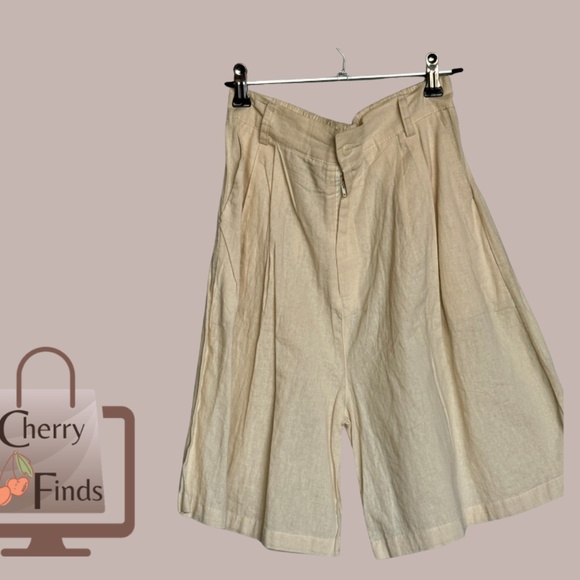 TROUSER SHORTS - Picture 1 of 1